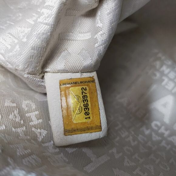 💎✨AUTHENTIC✨💎Chanel Tweed Handbag - Picture 9 of 9